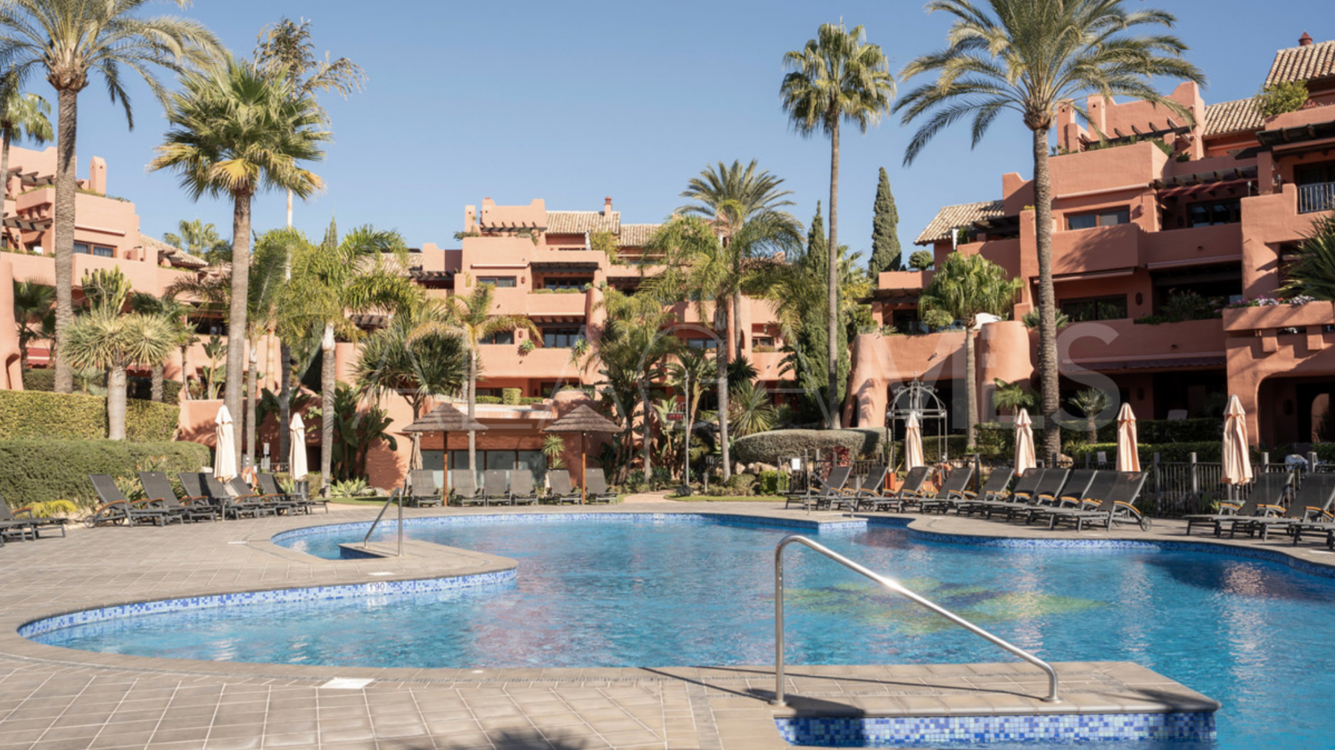 For sale 3 bedrooms ground floor apartment in Torre Bermeja