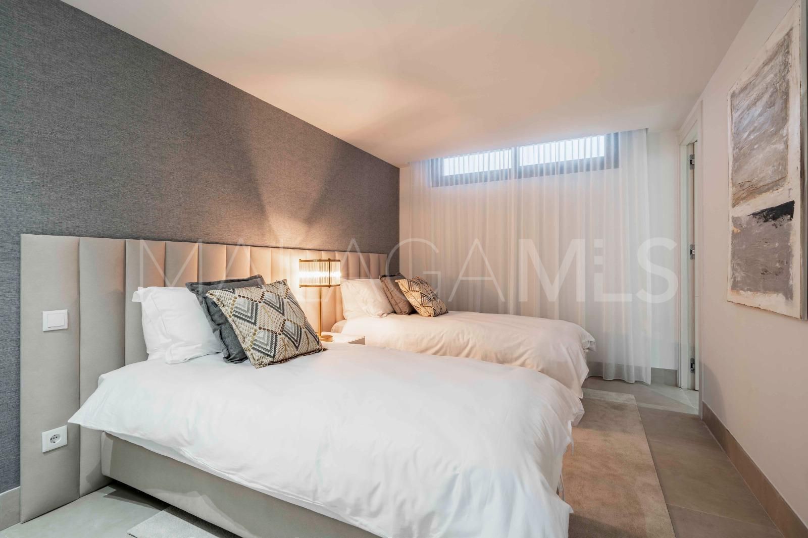 Villa for sale in El Campanario