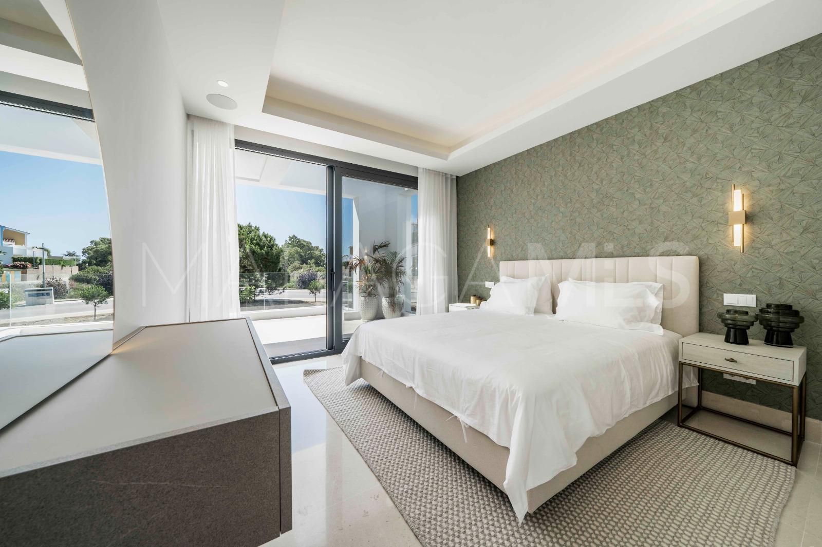 Villa for sale in El Campanario