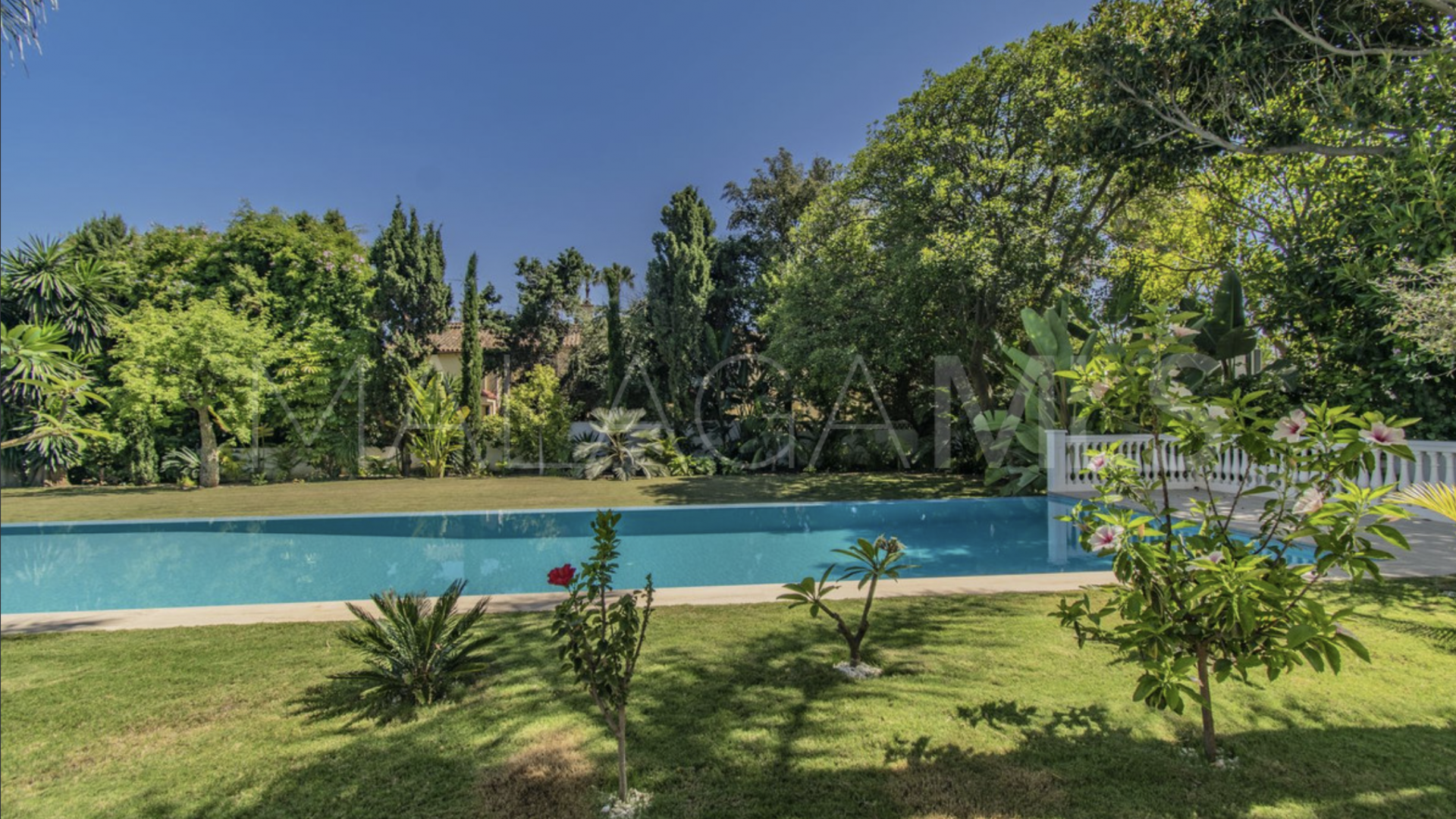 Villa for sale in Casasola