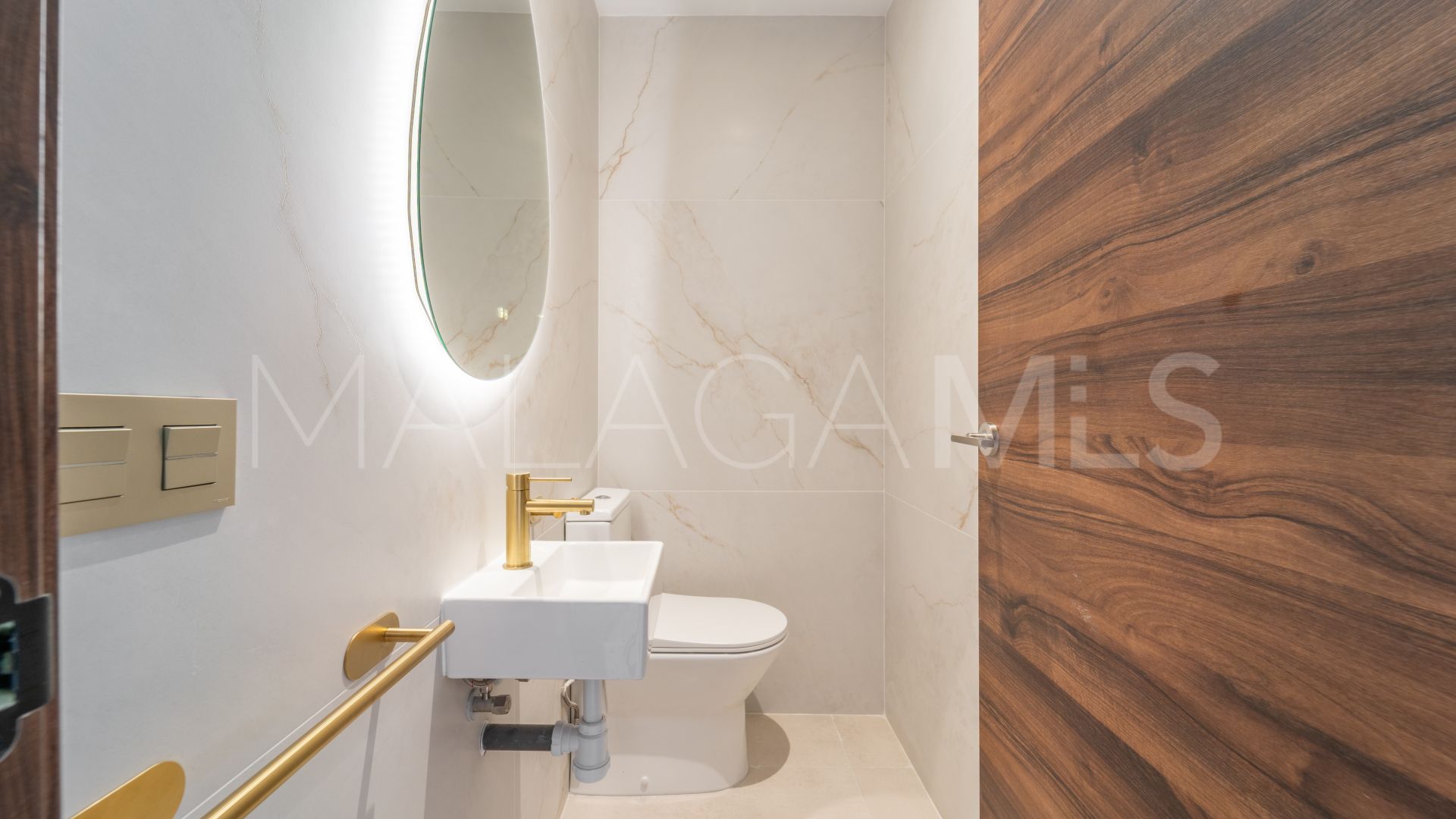 Appartement terrasse for sale in Altos de La Quinta