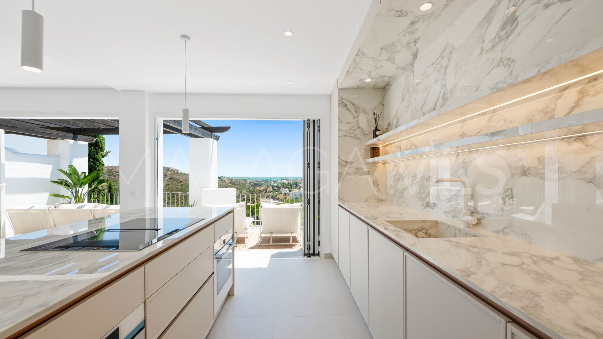 Zweistöckiges penthouse for sale in Altos de La Quinta