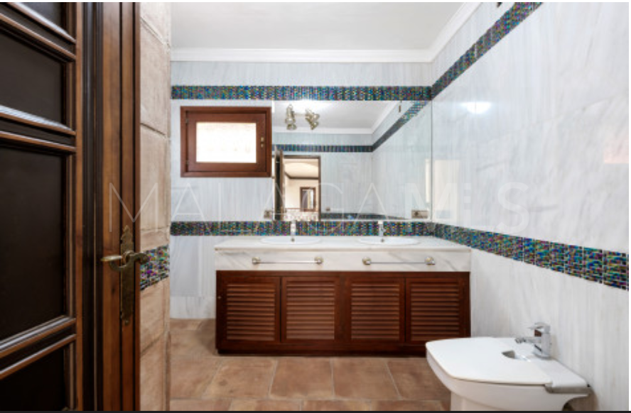 Villa for sale in Rocio de Nagüeles