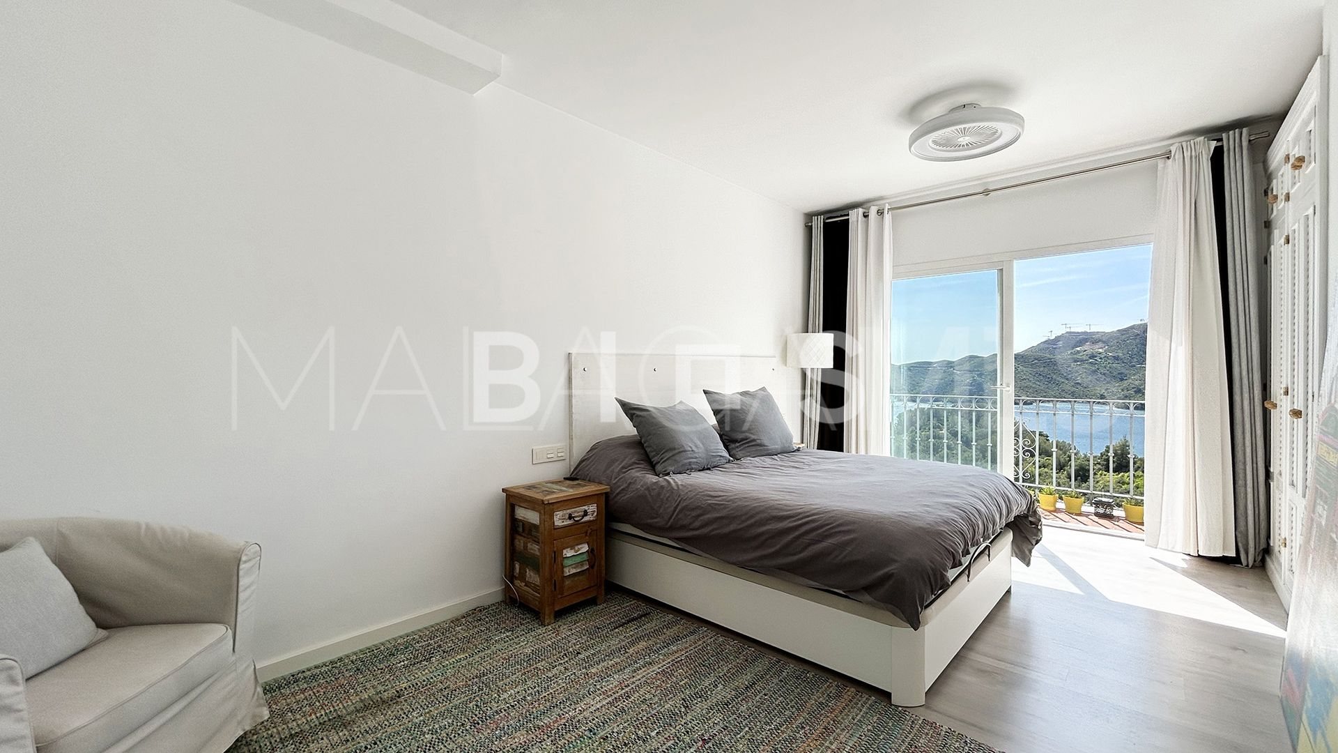 Maison de ville for sale in Zahara de Istan