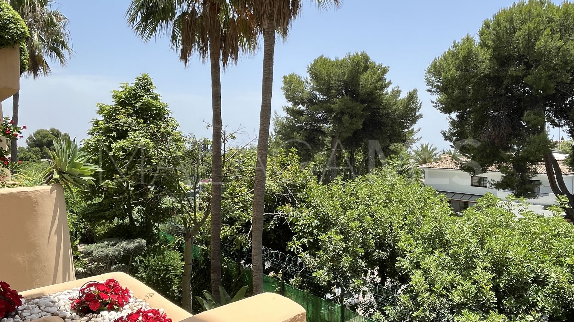 2 bedrooms Mansion Club apartment for sale