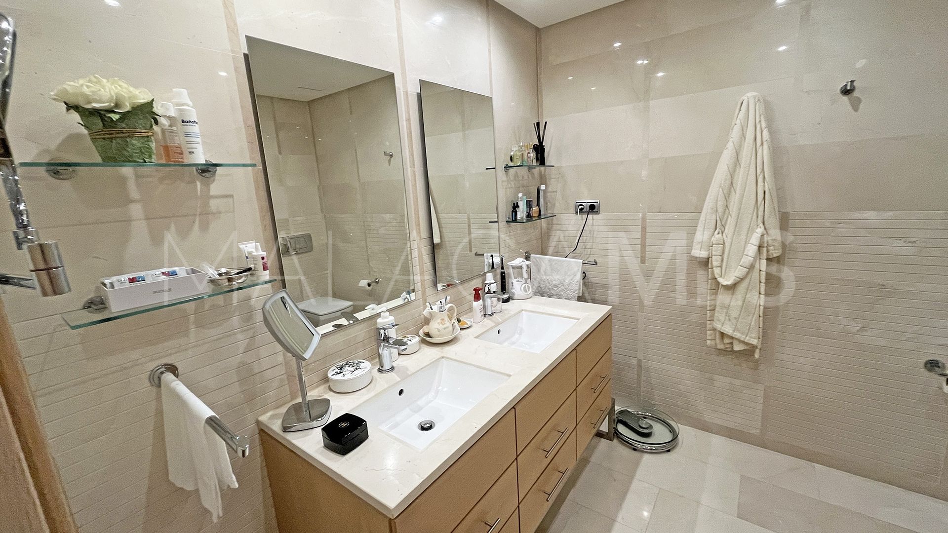2 bedrooms Mansion Club apartment for sale