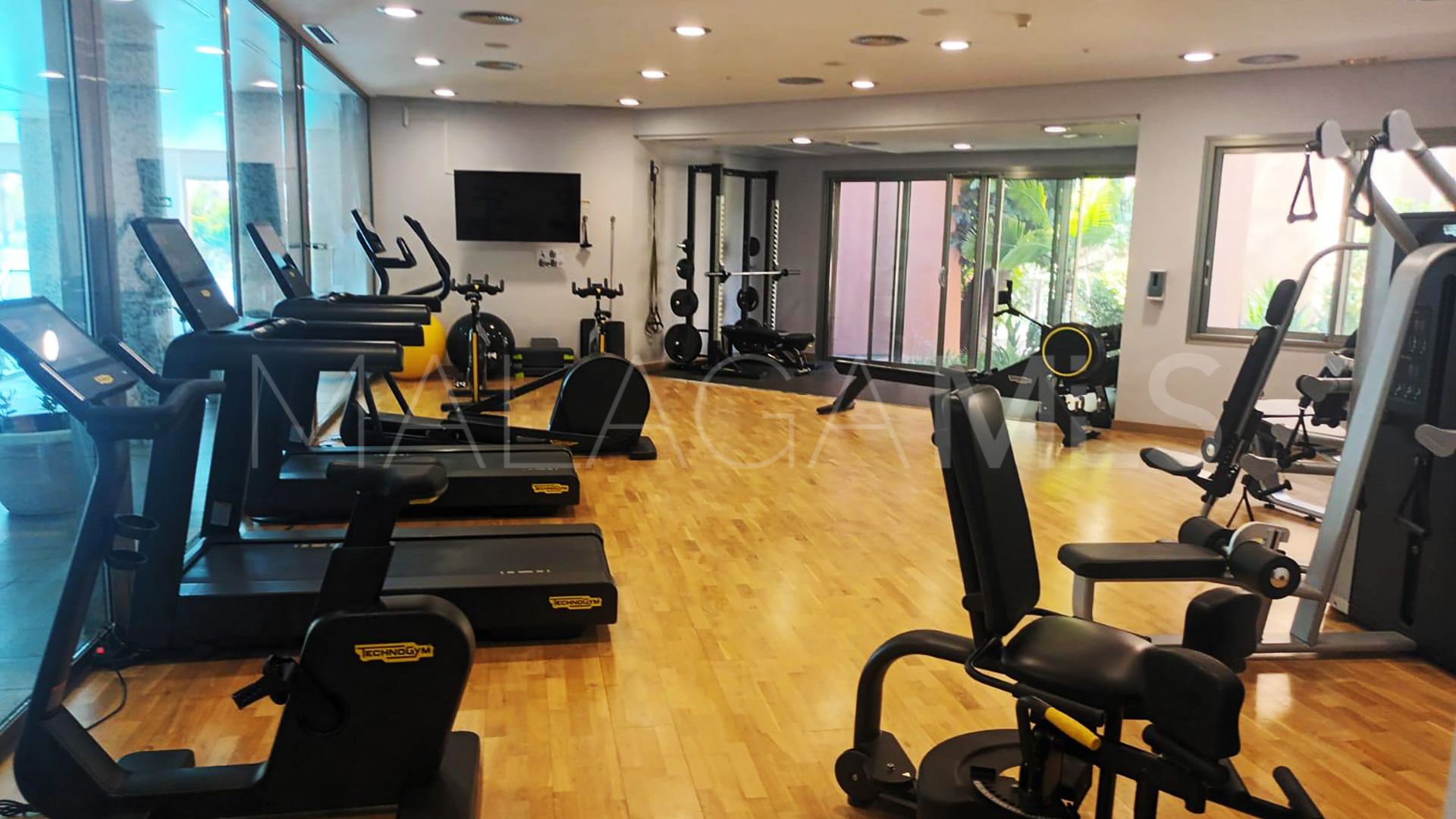 2 bedrooms Mansion Club apartment for sale