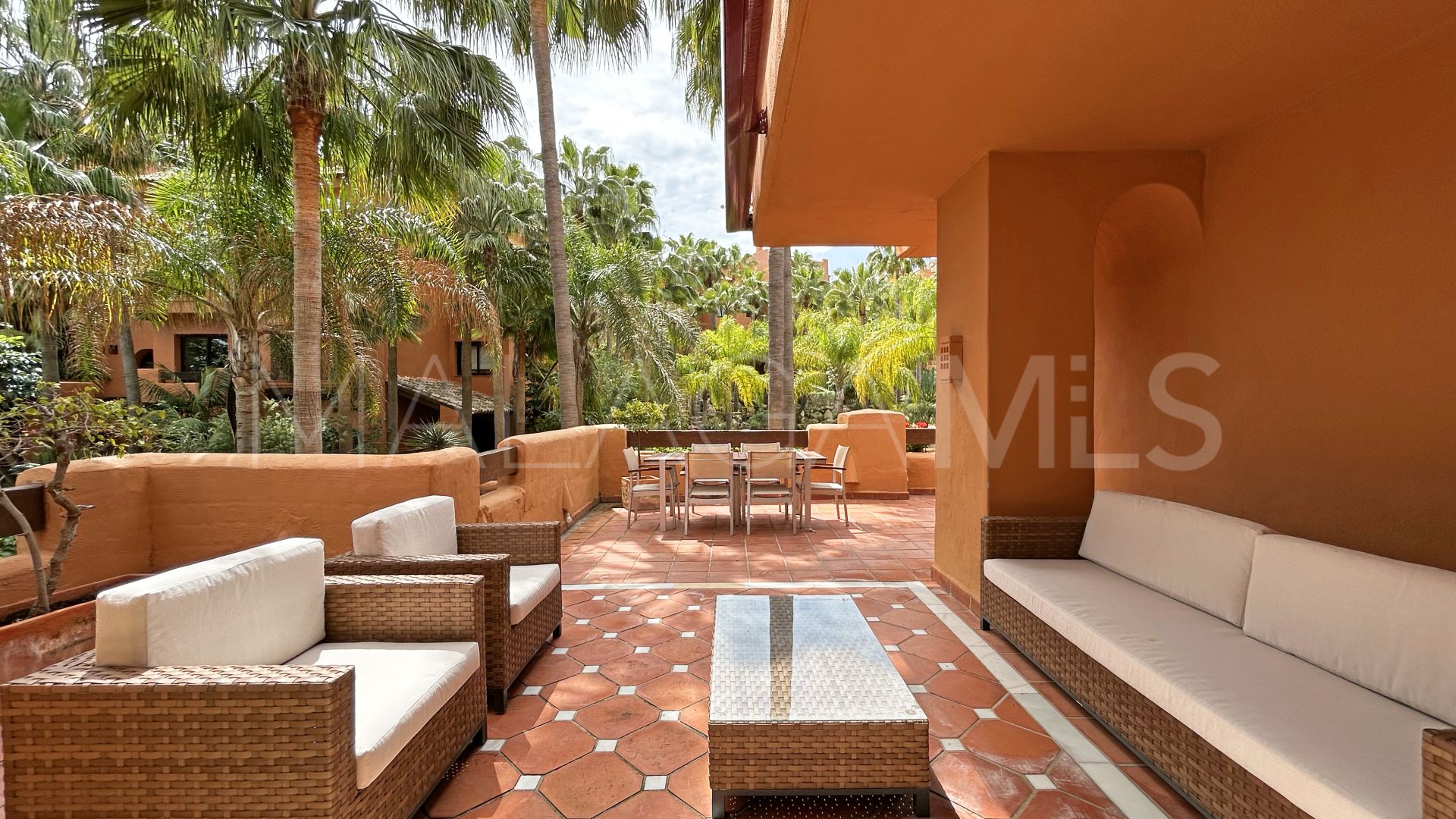 For sale La Alzambra Hill Club 3 bedrooms duplex penthouse