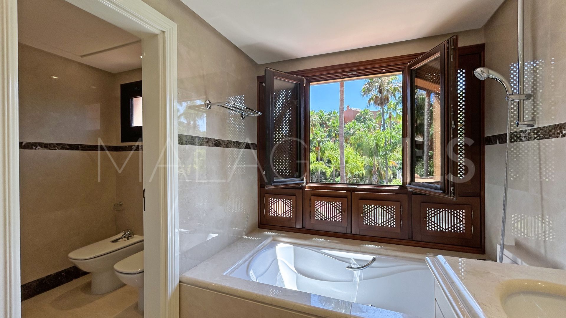 For sale La Alzambra Hill Club 3 bedrooms duplex penthouse