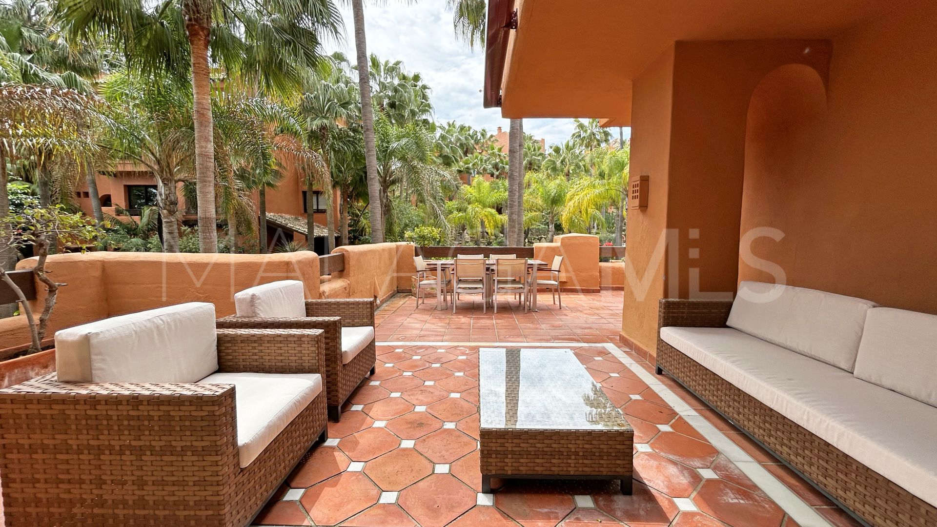 For sale La Alzambra Hill Club 3 bedrooms duplex penthouse
