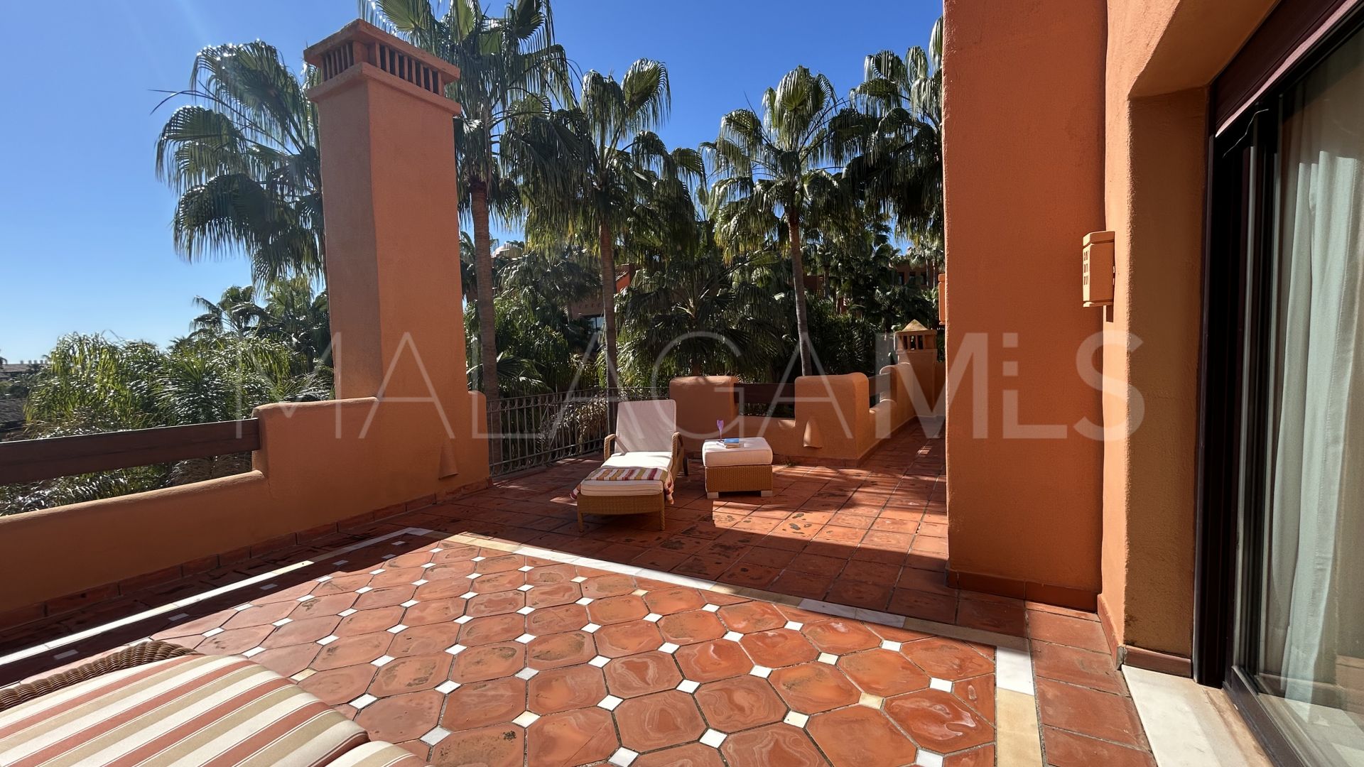 For sale La Alzambra Hill Club 3 bedrooms duplex penthouse