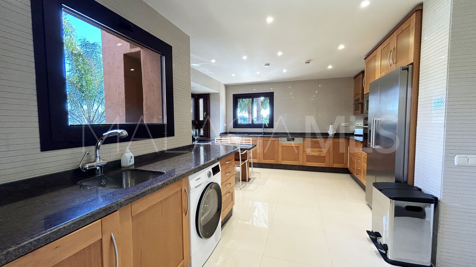 For sale La Alzambra Hill Club 3 bedrooms duplex penthouse