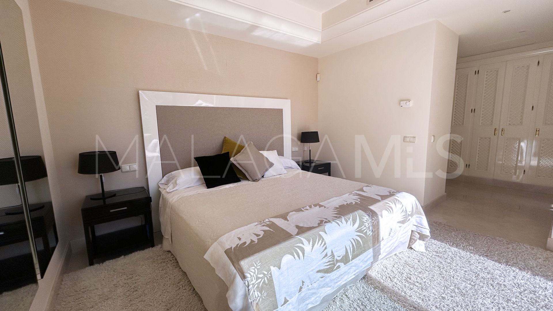 For sale La Alzambra Hill Club 3 bedrooms duplex penthouse