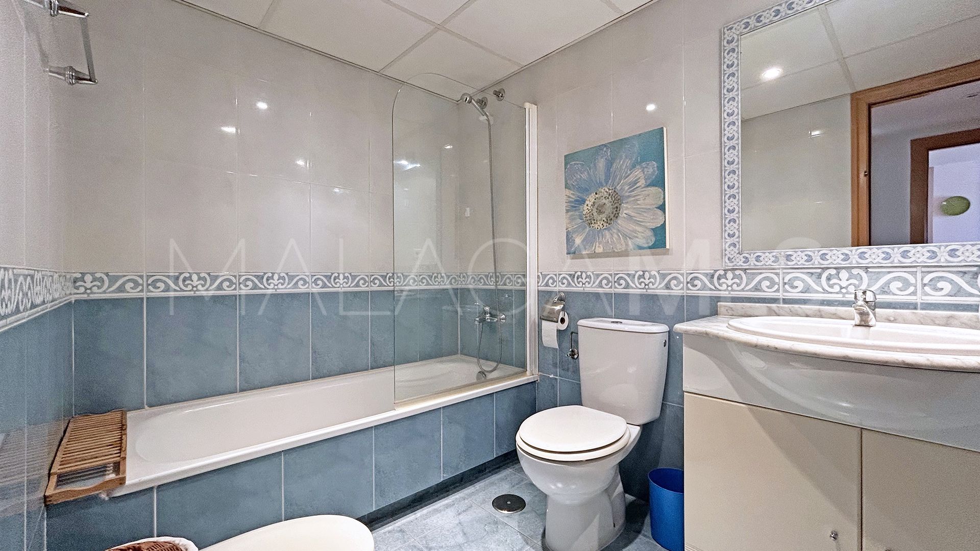 For sale apartment with 2 bedrooms in Campos de Guadalmina