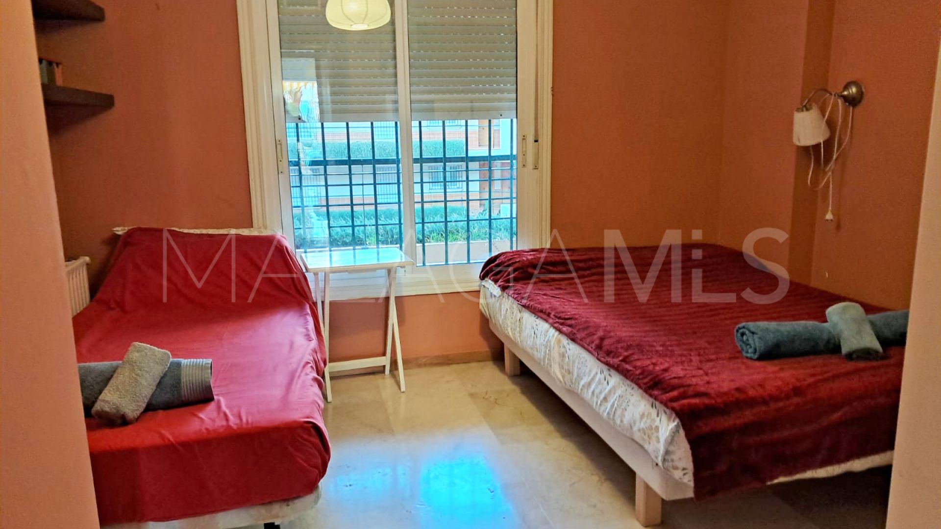 For sale apartment with 2 bedrooms in Campos de Guadalmina