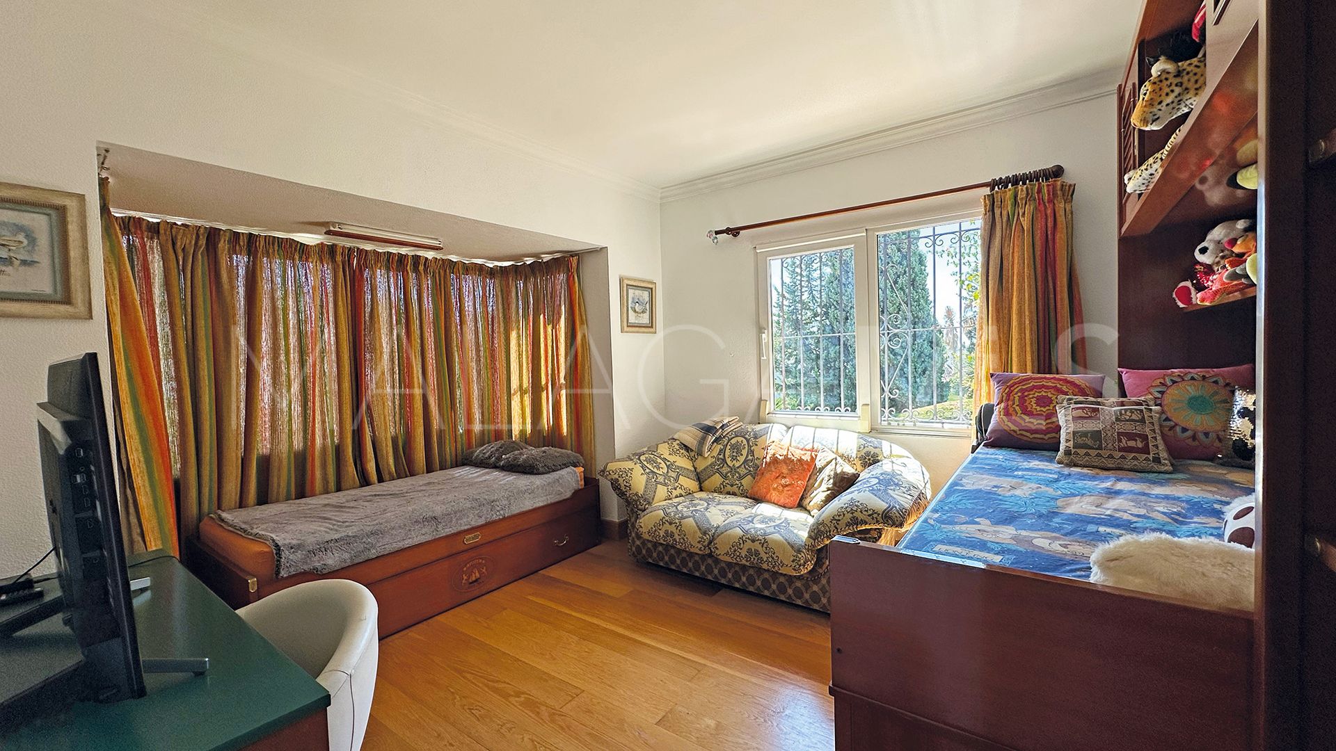 Villa for sale in Nueva Andalucia