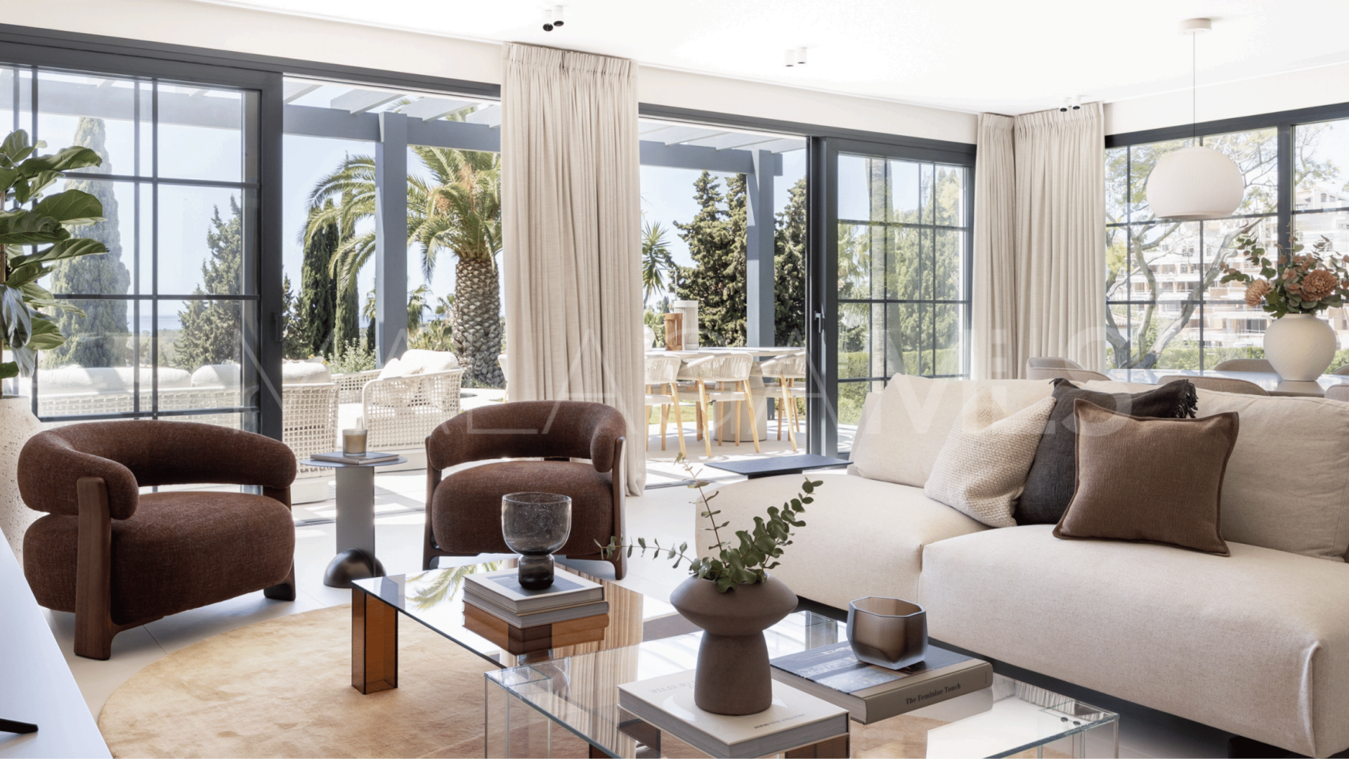 4 bedrooms villa for sale in Altos del Paraiso