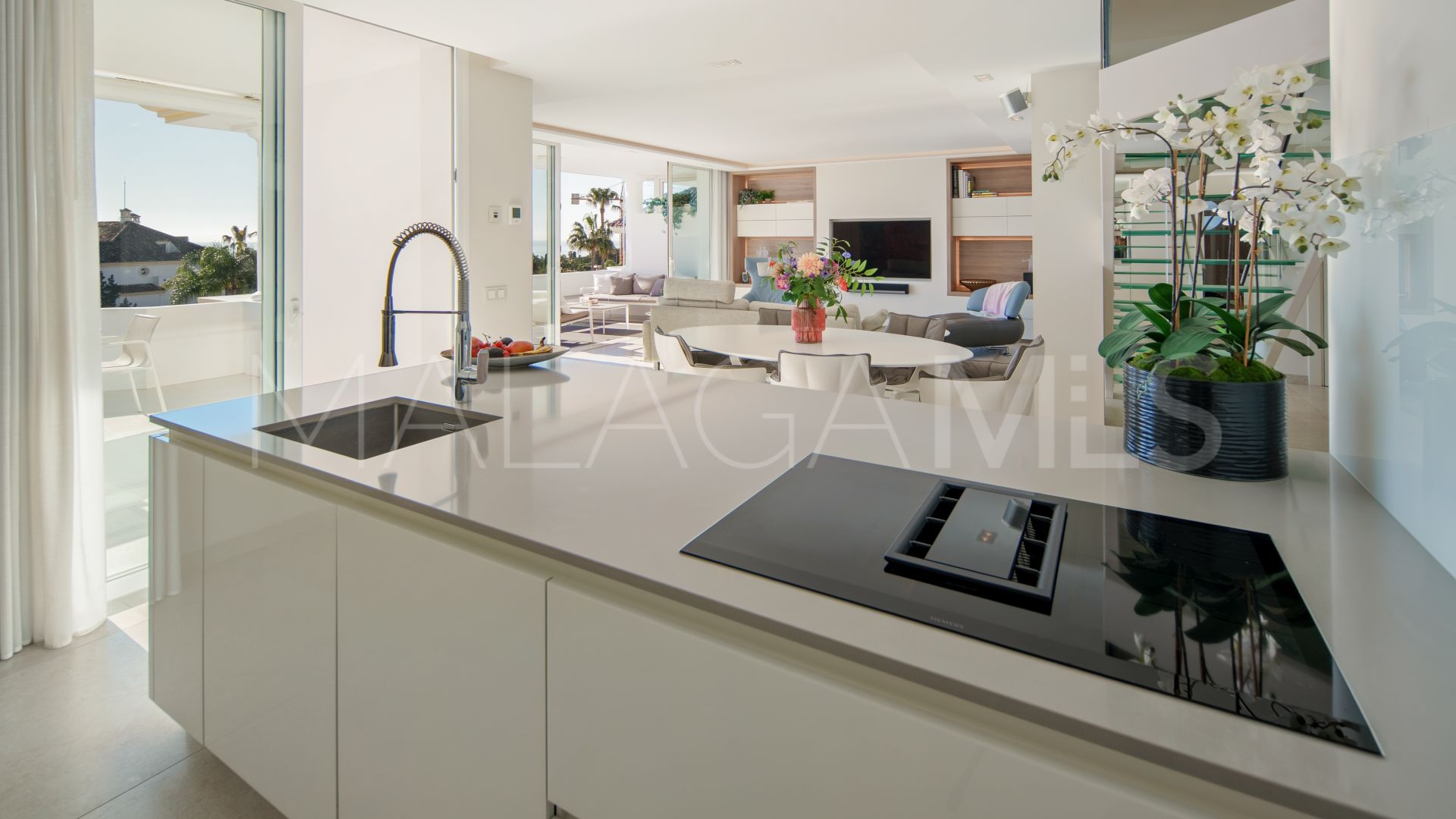3 bedrooms duplex penthouse for sale in Monte Paraiso