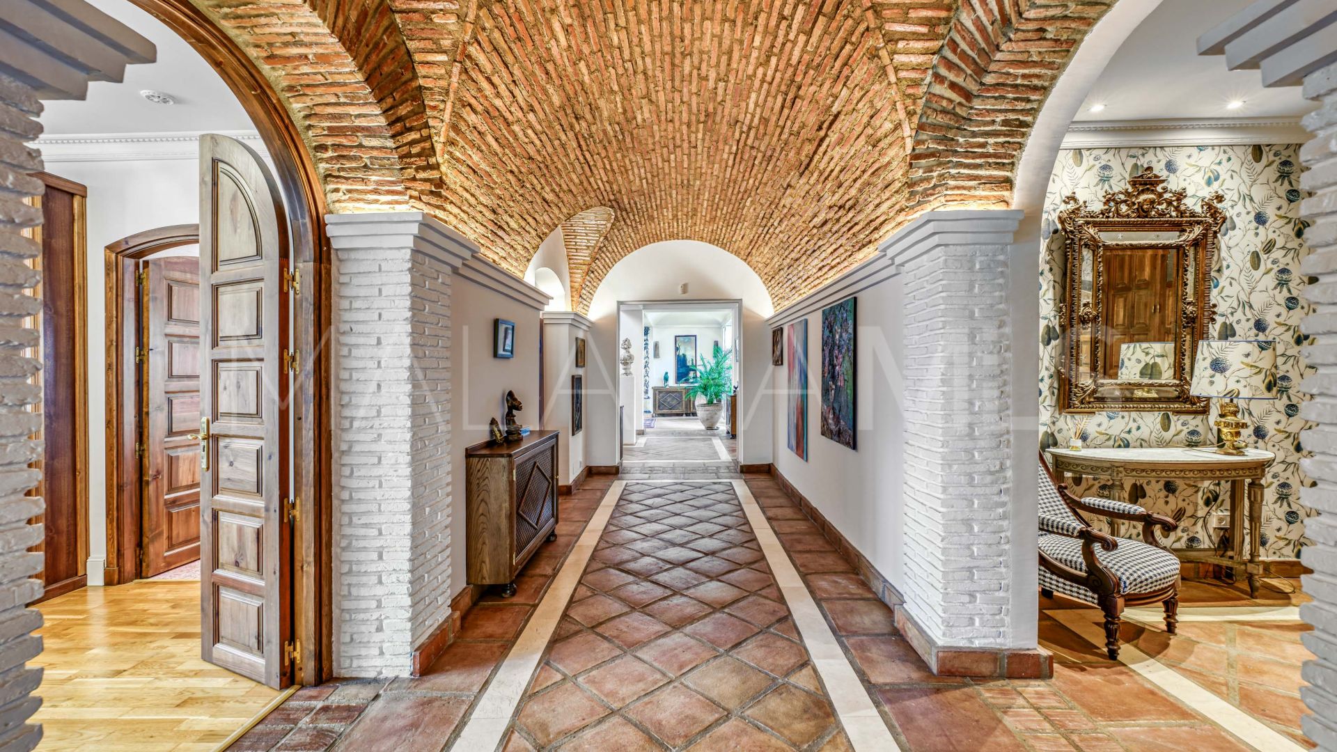 Egendom for sale in La Mairena