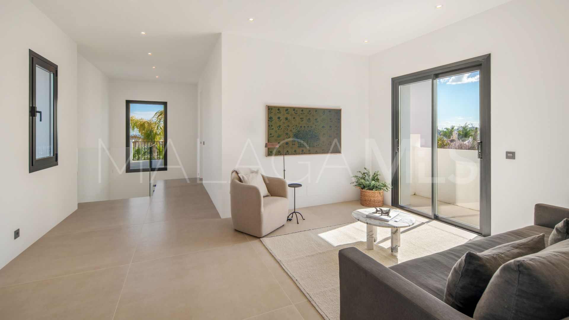 Villa de 5 bedrooms for sale in Puerto del Almendro