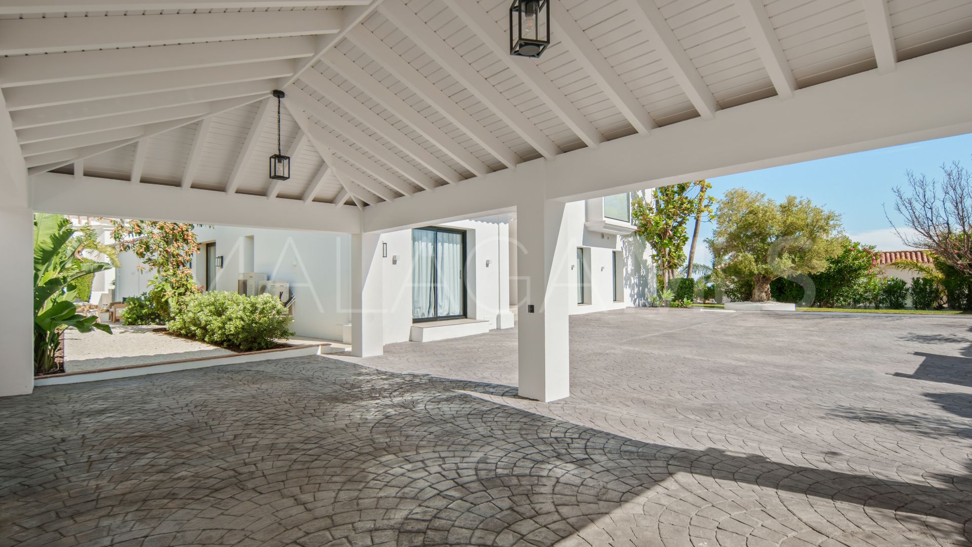 Villa de 5 bedrooms for sale in Puerto del Almendro