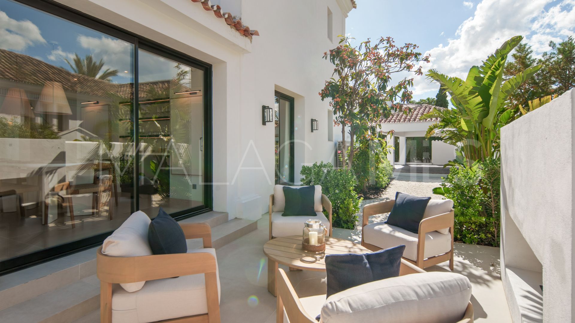 Villa de 5 bedrooms for sale in Puerto del Almendro