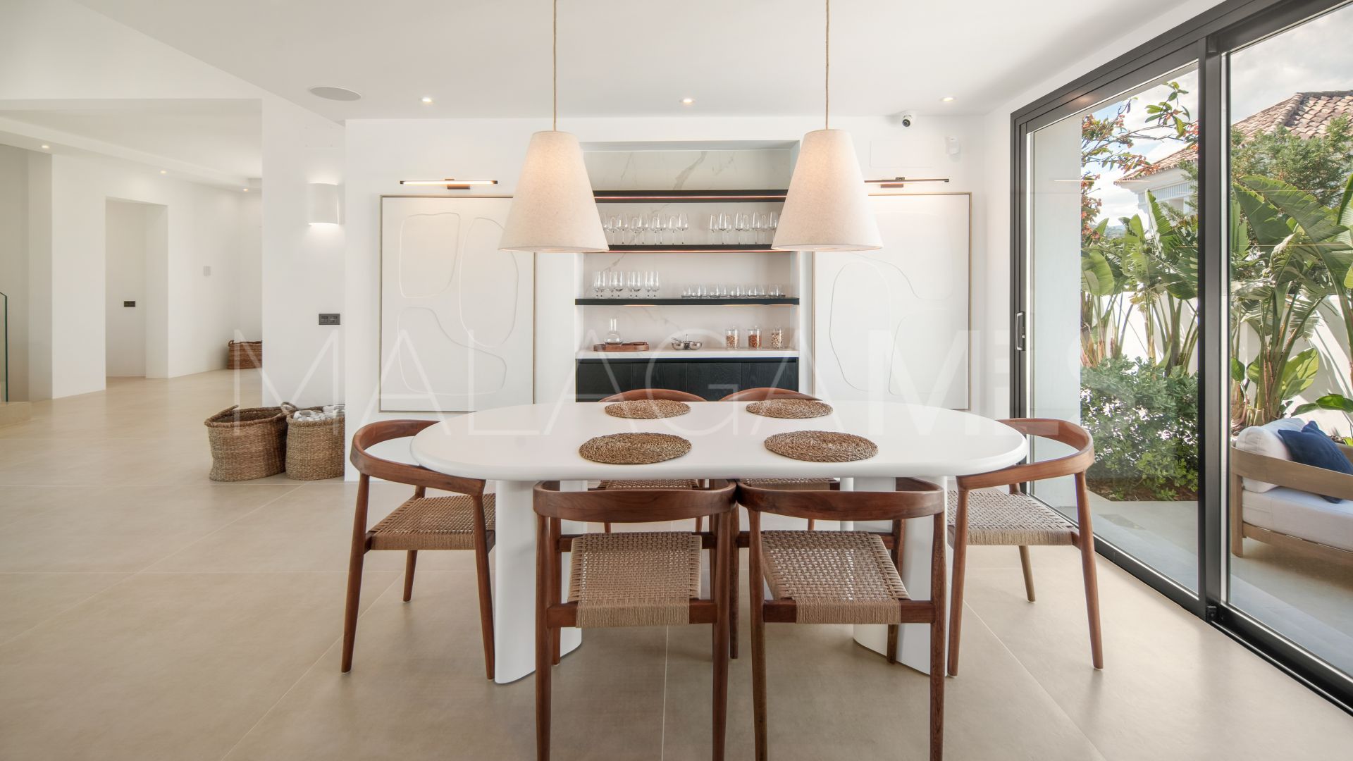 Villa de 5 bedrooms for sale in Puerto del Almendro
