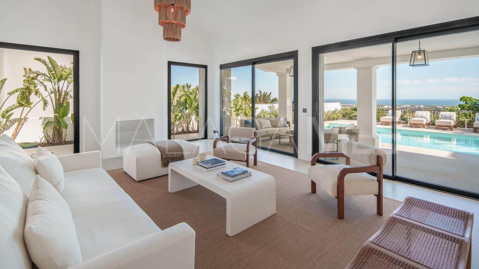 Villa de 5 bedrooms for sale in Puerto del Almendro