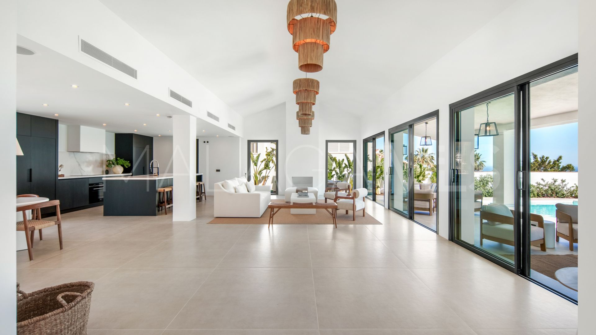 Villa de 5 bedrooms for sale in Puerto del Almendro