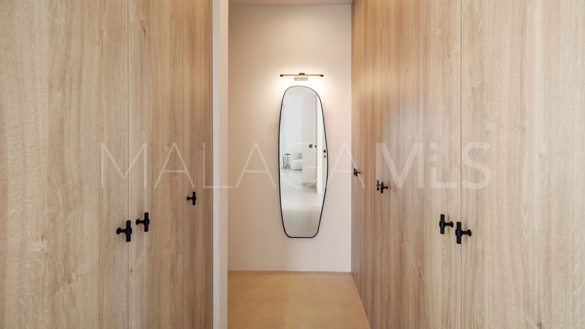 Villa de 5 bedrooms for sale in Puerto del Almendro