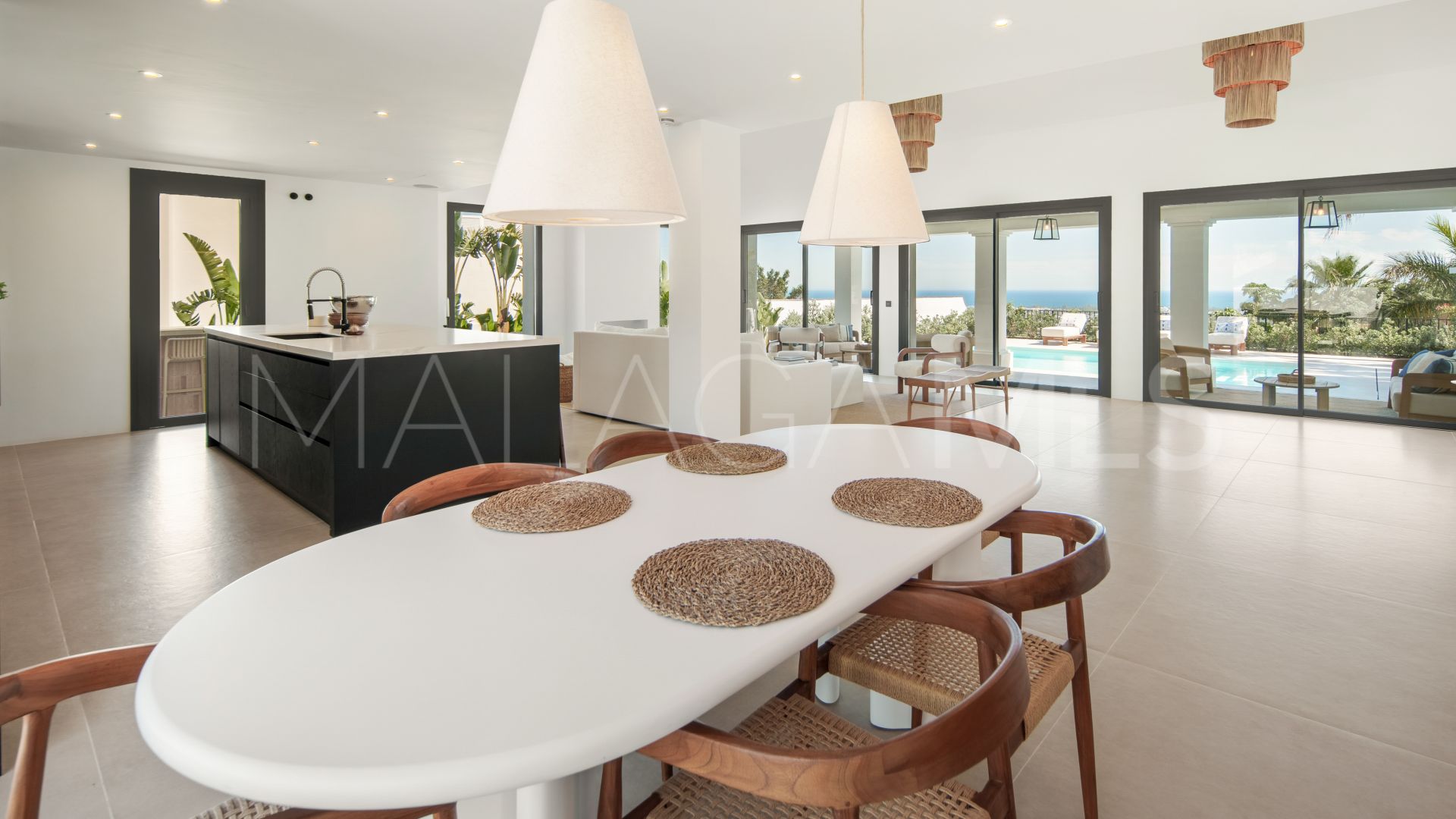 Villa de 5 bedrooms for sale in Puerto del Almendro