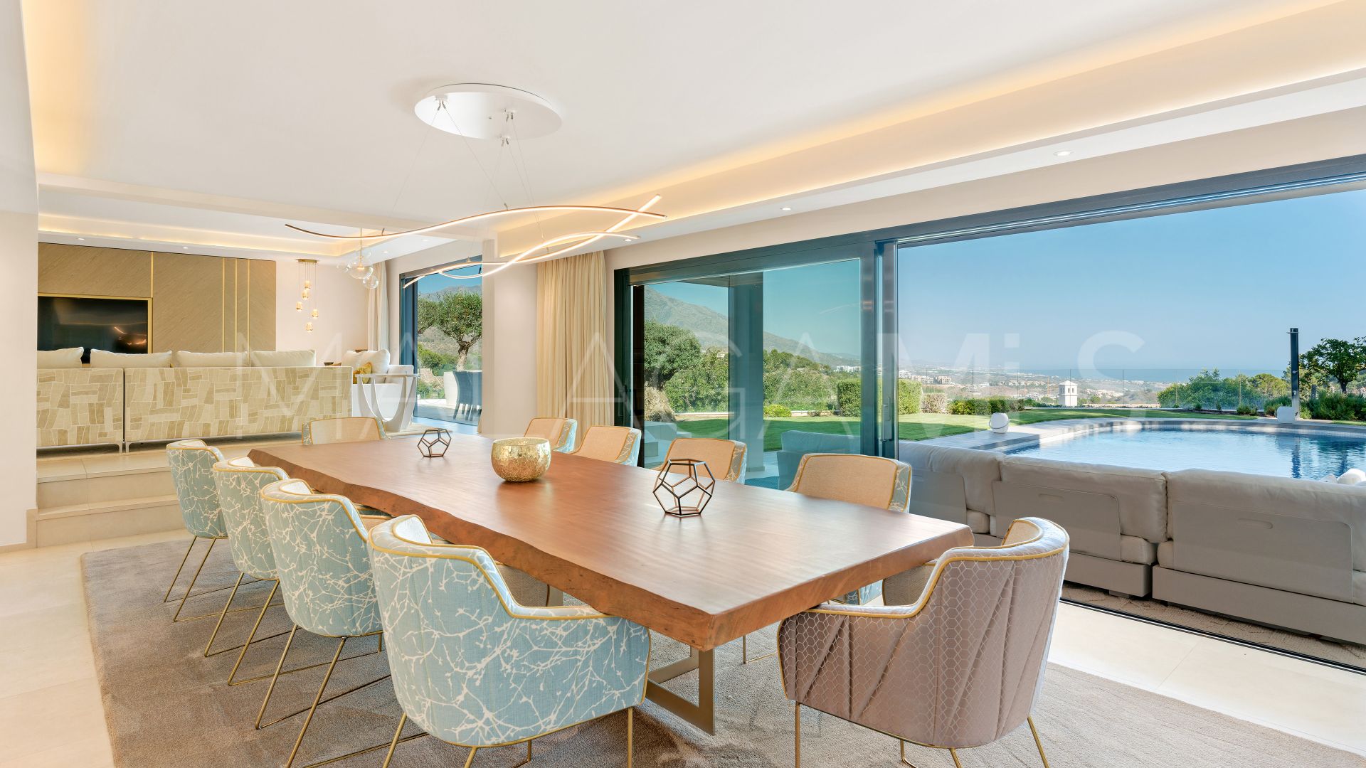 El Madroñal, villa for sale de 8 bedrooms