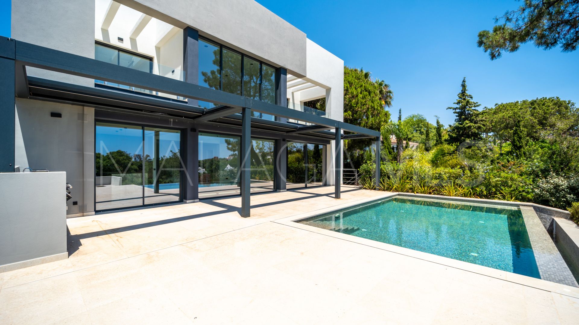 Villa for sale in Las Chapas