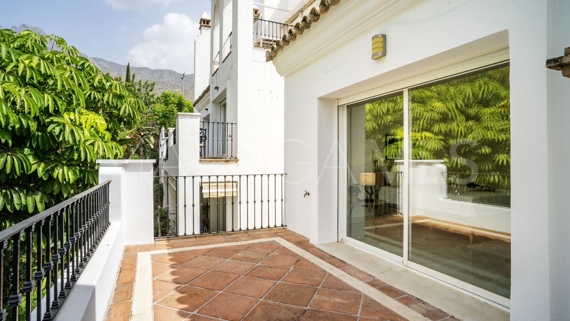 Buy Sierra Blanca apartment