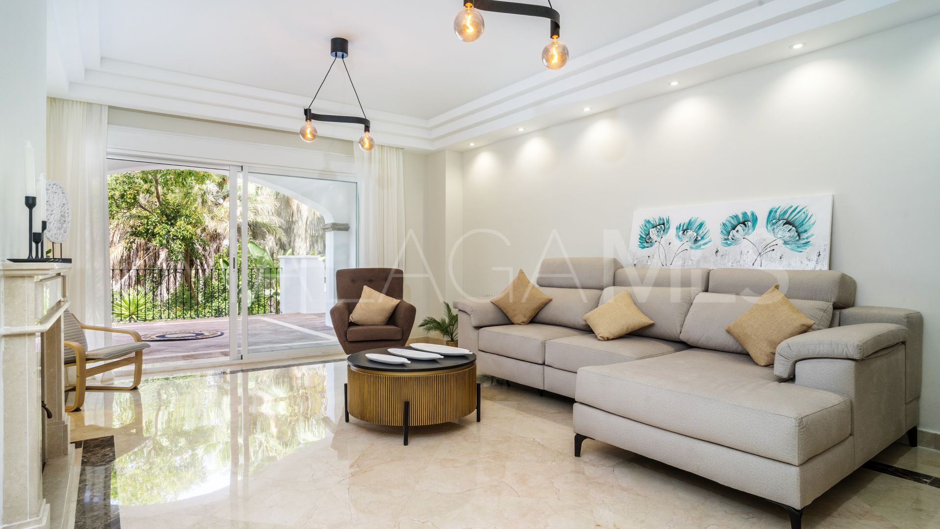 Buy Sierra Blanca apartment