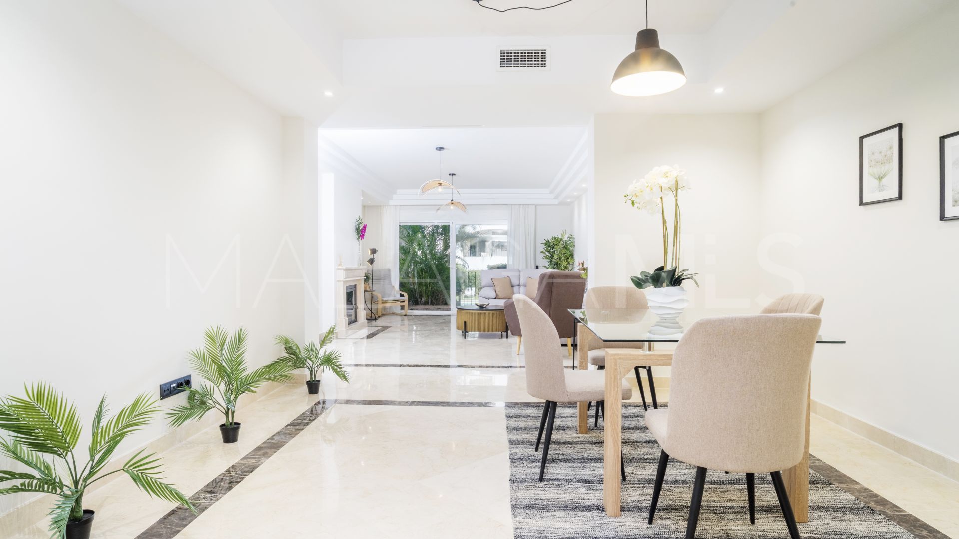 Buy Sierra Blanca apartment