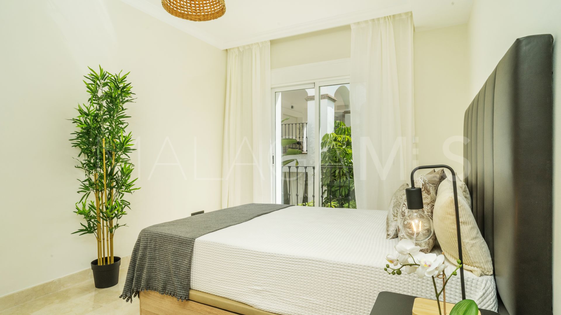 Buy Sierra Blanca apartment