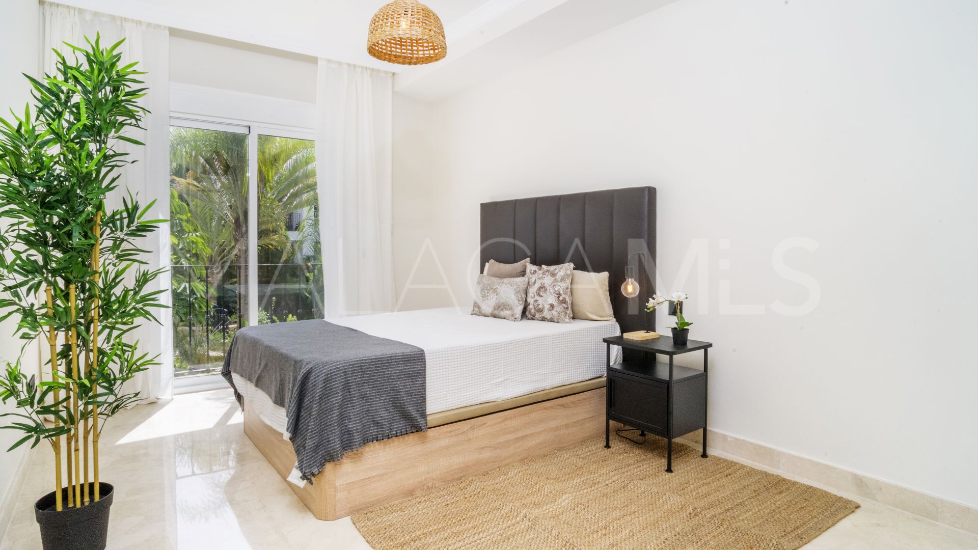 Buy Sierra Blanca apartment