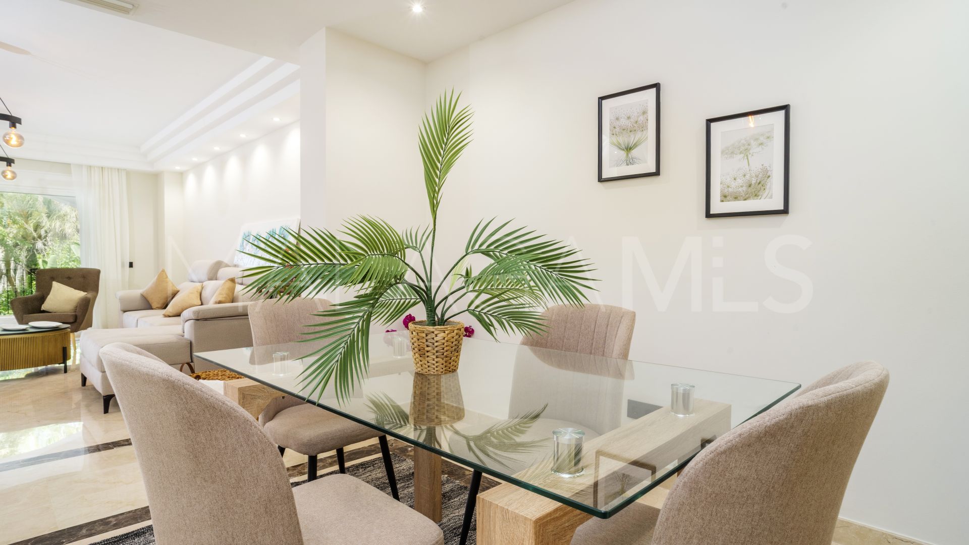 Buy Sierra Blanca apartment