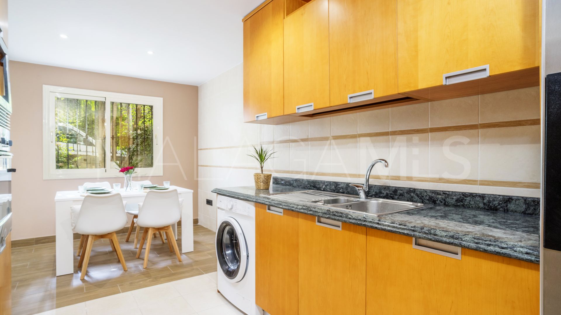 3 bedrooms ground floor apartment for sale in Sierra Blanca