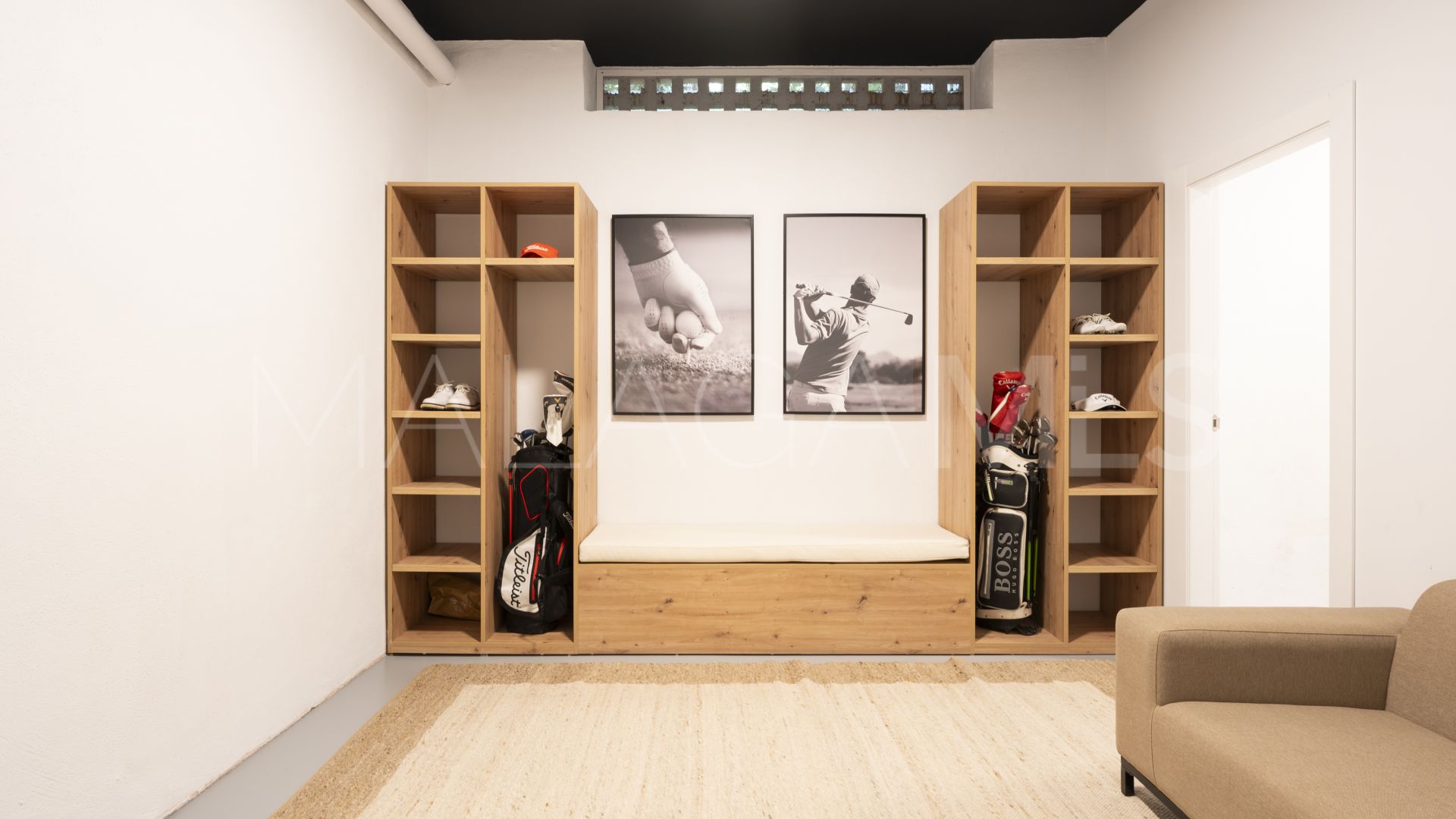 Takvåning for sale in Altos de La Quinta