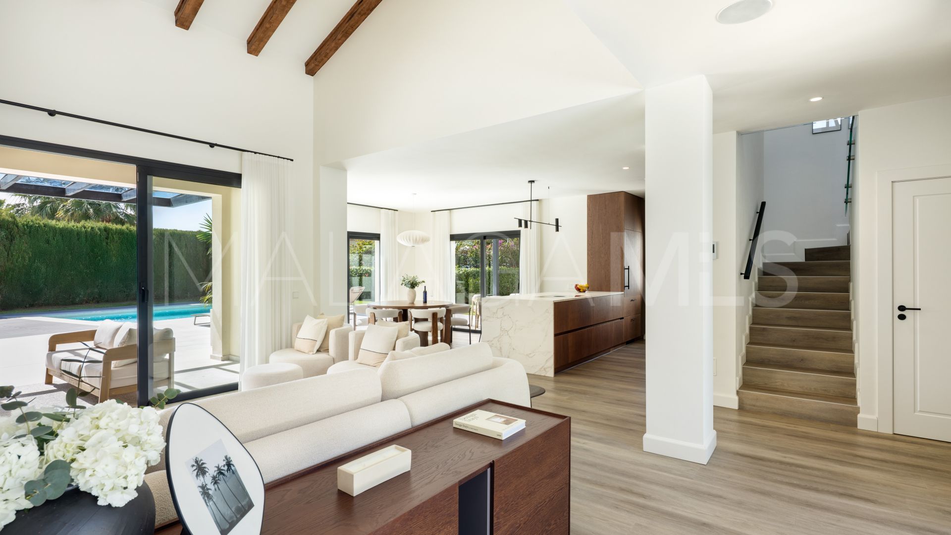 Villa for sale in Cortijo Blanco