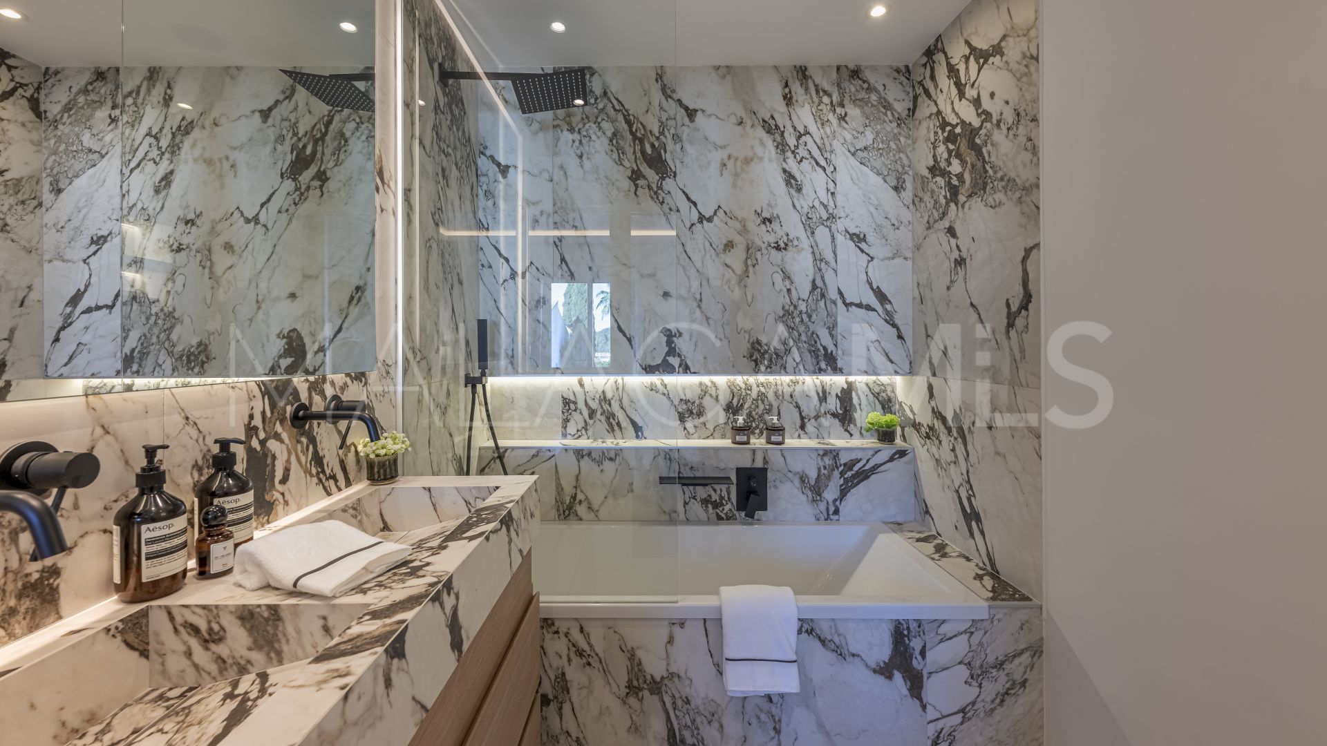 Reihenhaus for sale in Aloha