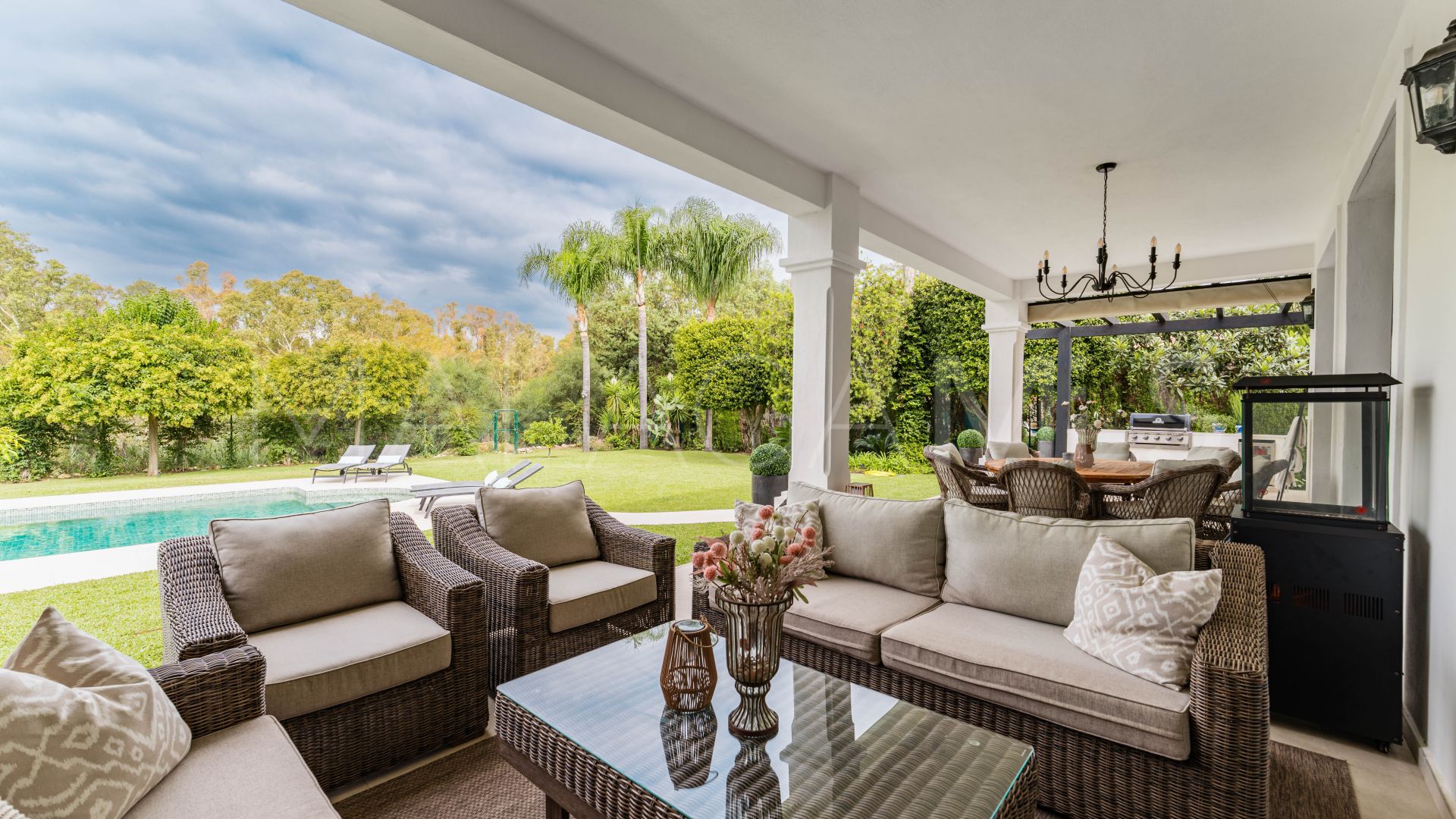 Villa for sale in Monte Biarritz