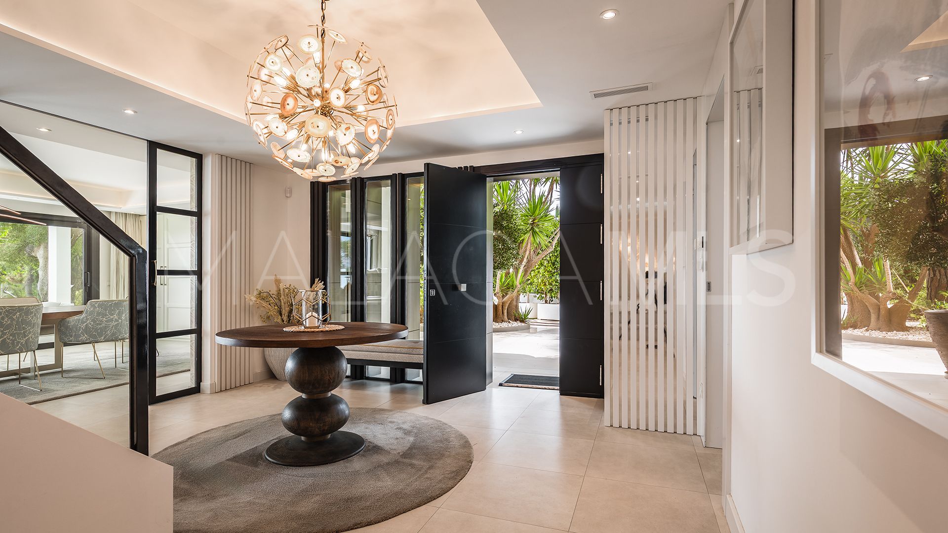 Villa for sale in El Madroñal