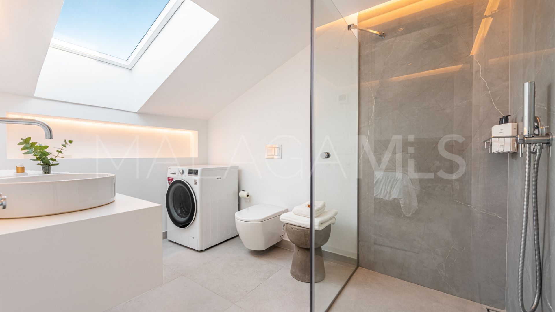 Duplex penthouse for sale in El Dorado