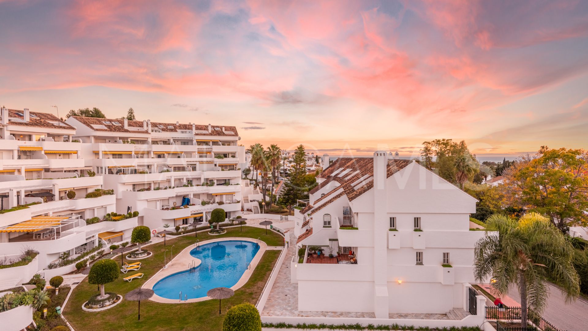 Duplex penthouse for sale in El Dorado