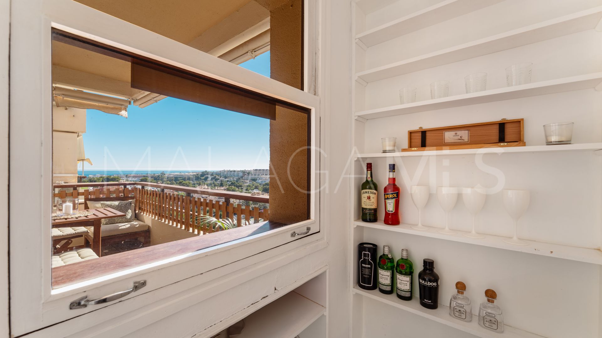 Apartamento for sale in Nueva Andalucia with 2 bedrooms