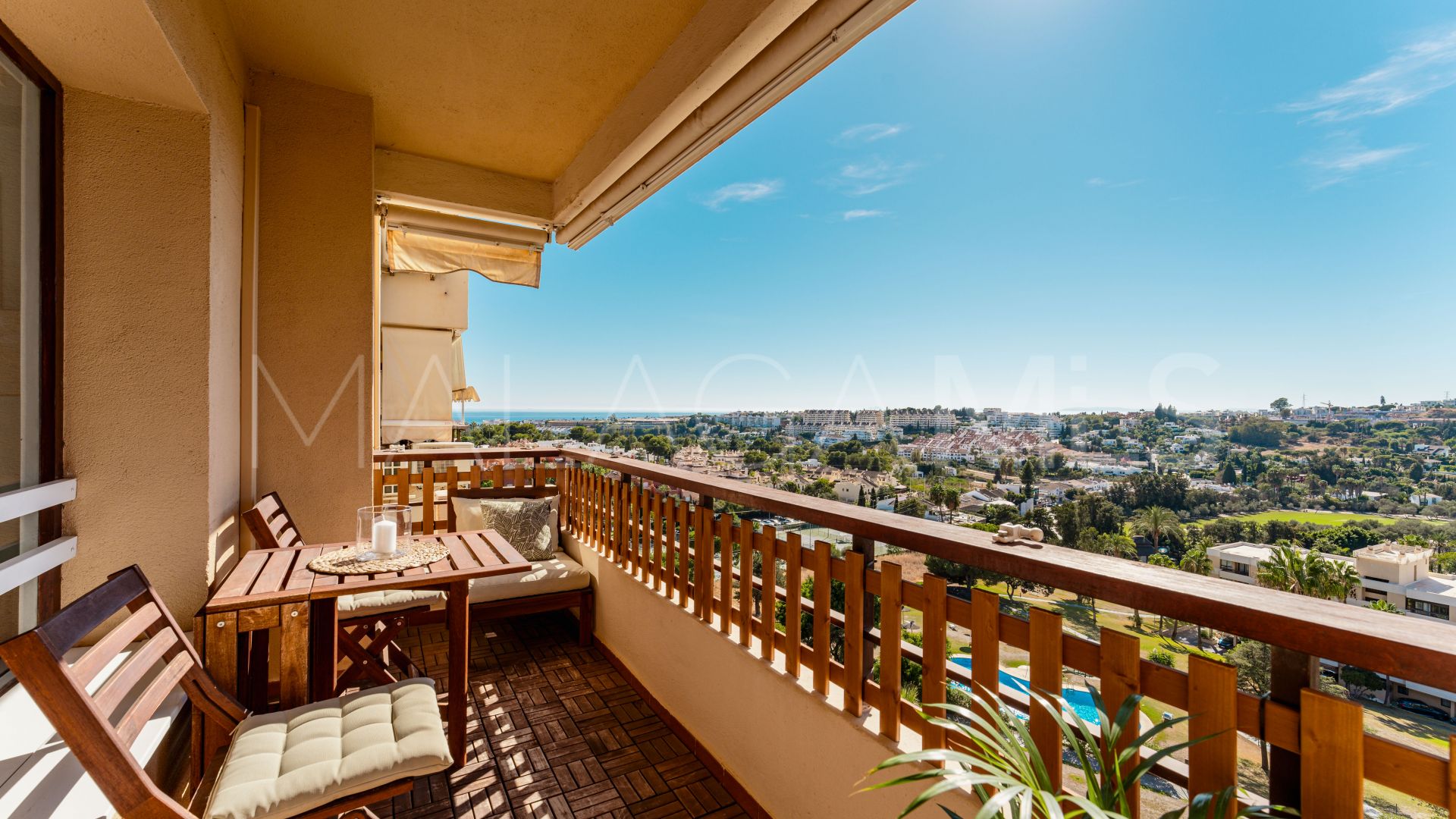 Apartamento for sale in Nueva Andalucia with 2 bedrooms