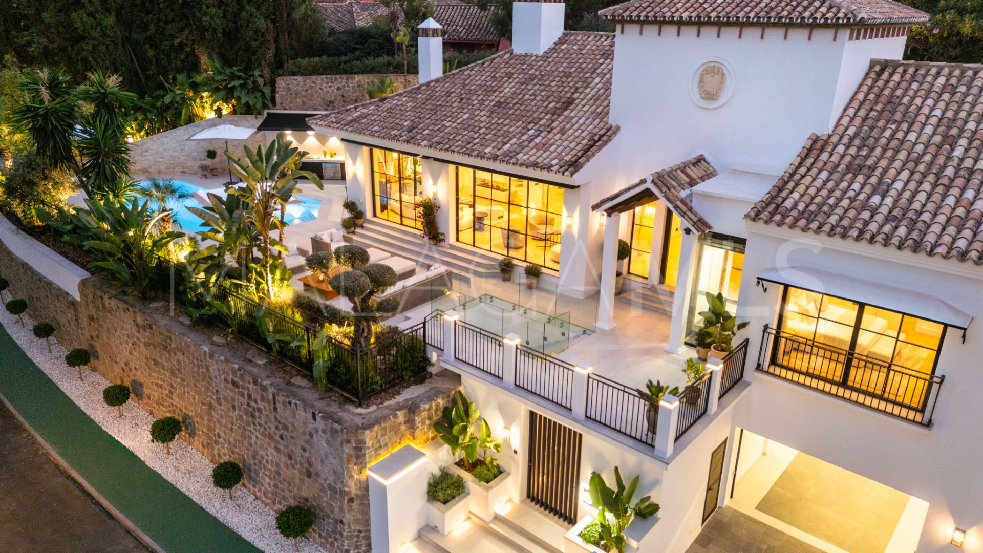 Villa for sale in El Herrojo